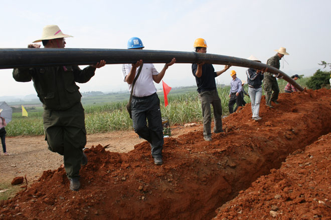 管道安裝--開挖施工 管道安裝--開挖施工