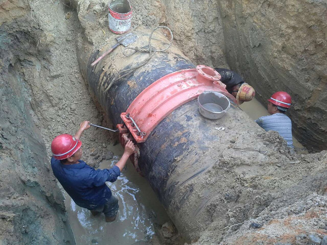 自來水管道鋪設(shè)