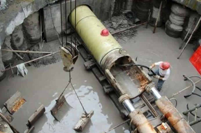 江蘇非開挖泥水平衡頂管施工現(xiàn)場