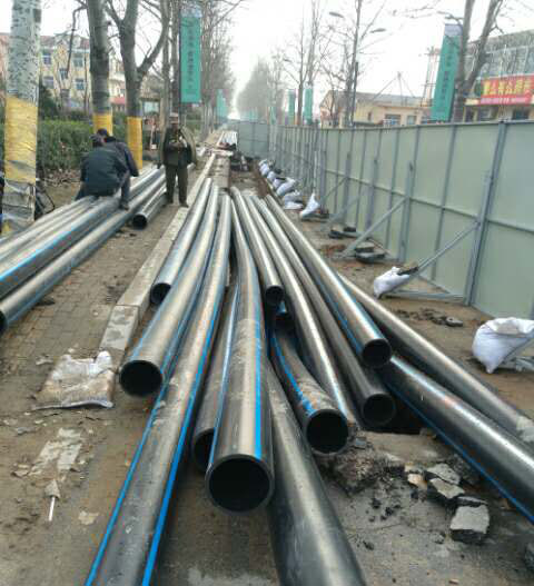 山東電力管道頂管敷設現場 山東電力管道頂管敷設現場